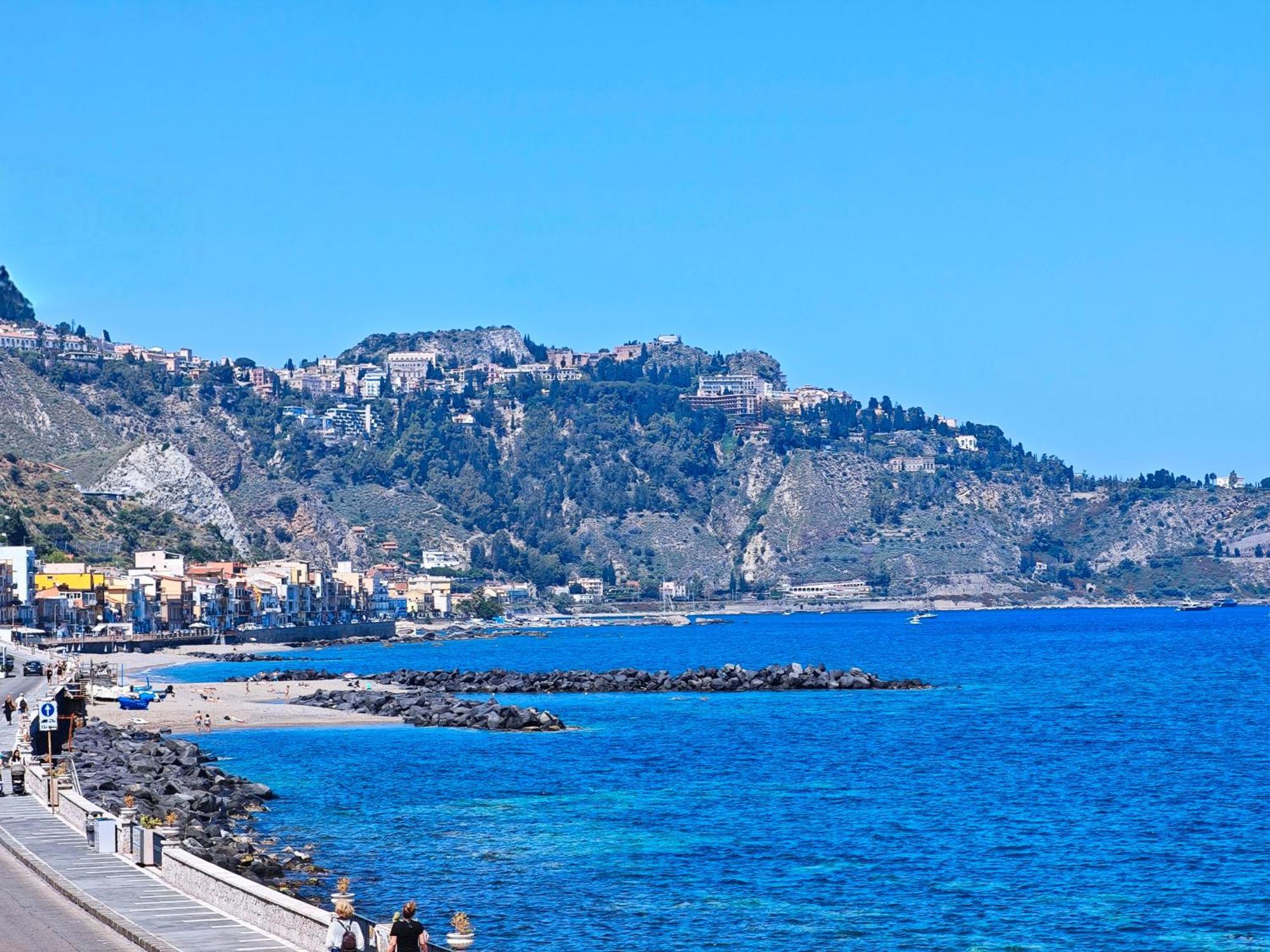 Super Panorama & Astonishing Apartment Seaview Giardini Naxos Esterno foto