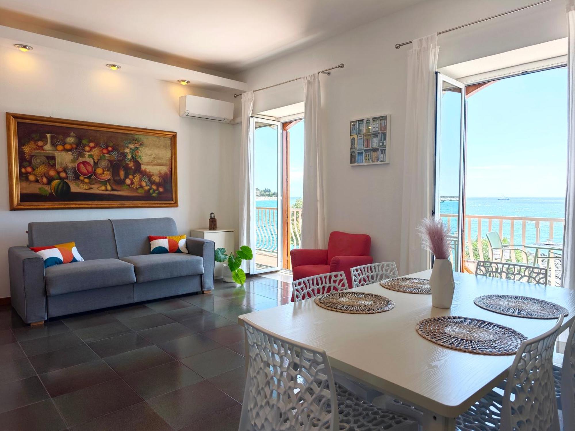 Super Panorama & Astonishing Apartment Seaview Giardini Naxos Esterno foto
