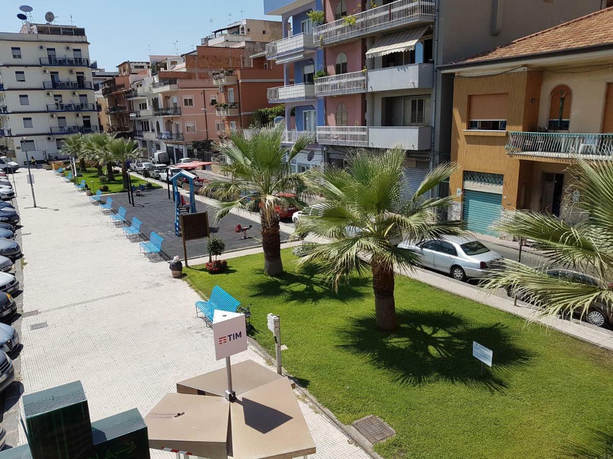 Super Panorama & Astonishing Apartment Seaview Giardini Naxos Esterno foto