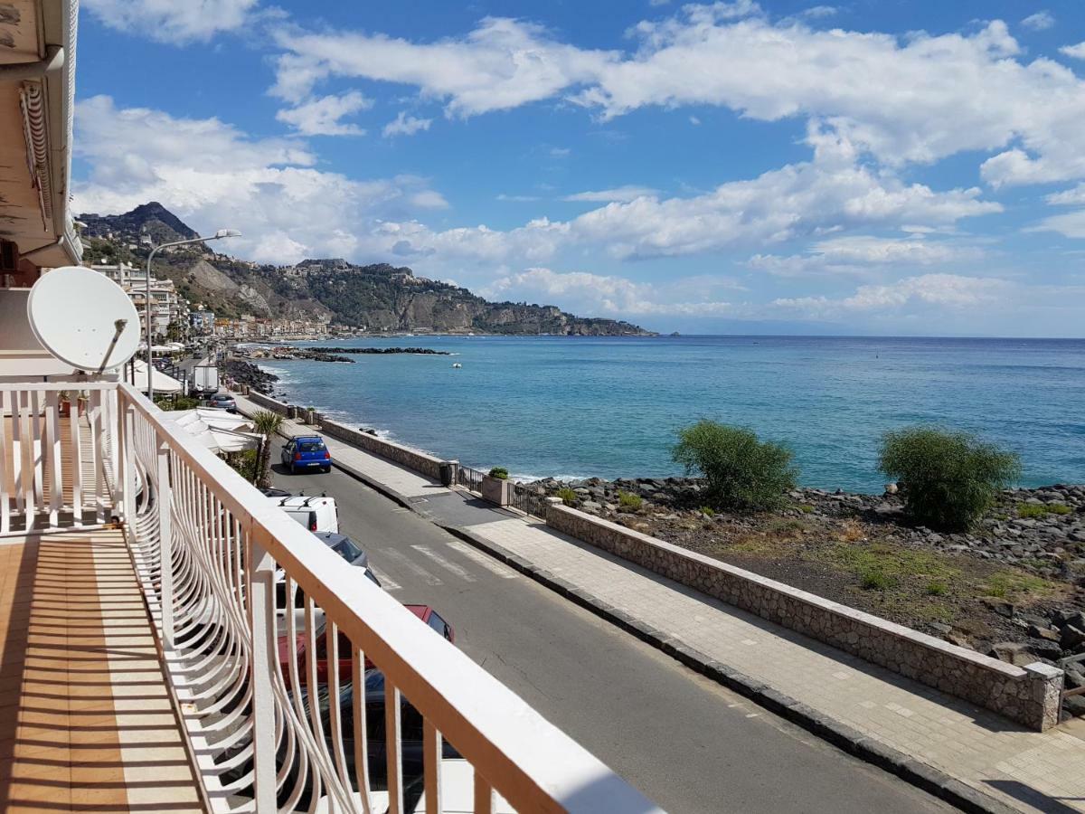 Super Panorama & Astonishing Apartment Seaview Giardini Naxos Esterno foto